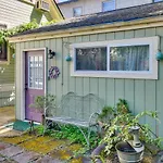 Cozy Portland Studio With Patio And Yard!