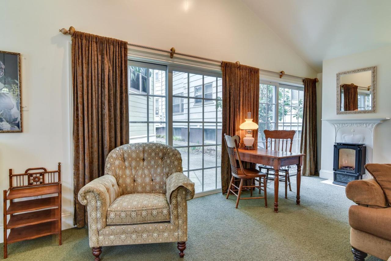 Apartment Cozy With Patio And Yard! Portland