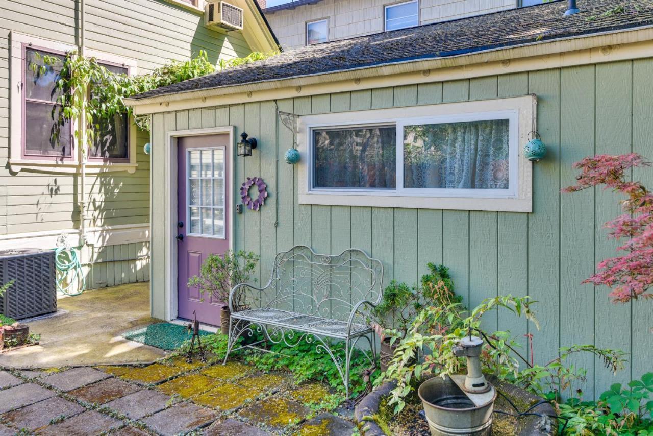 Cozy With Patio And Yard! * Portland
