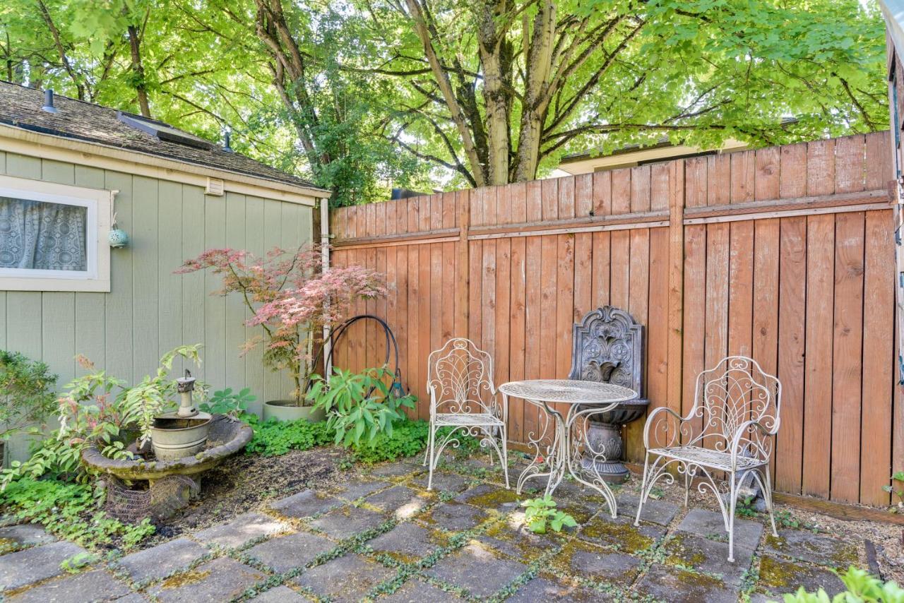 Cozy With Patio And Yard!