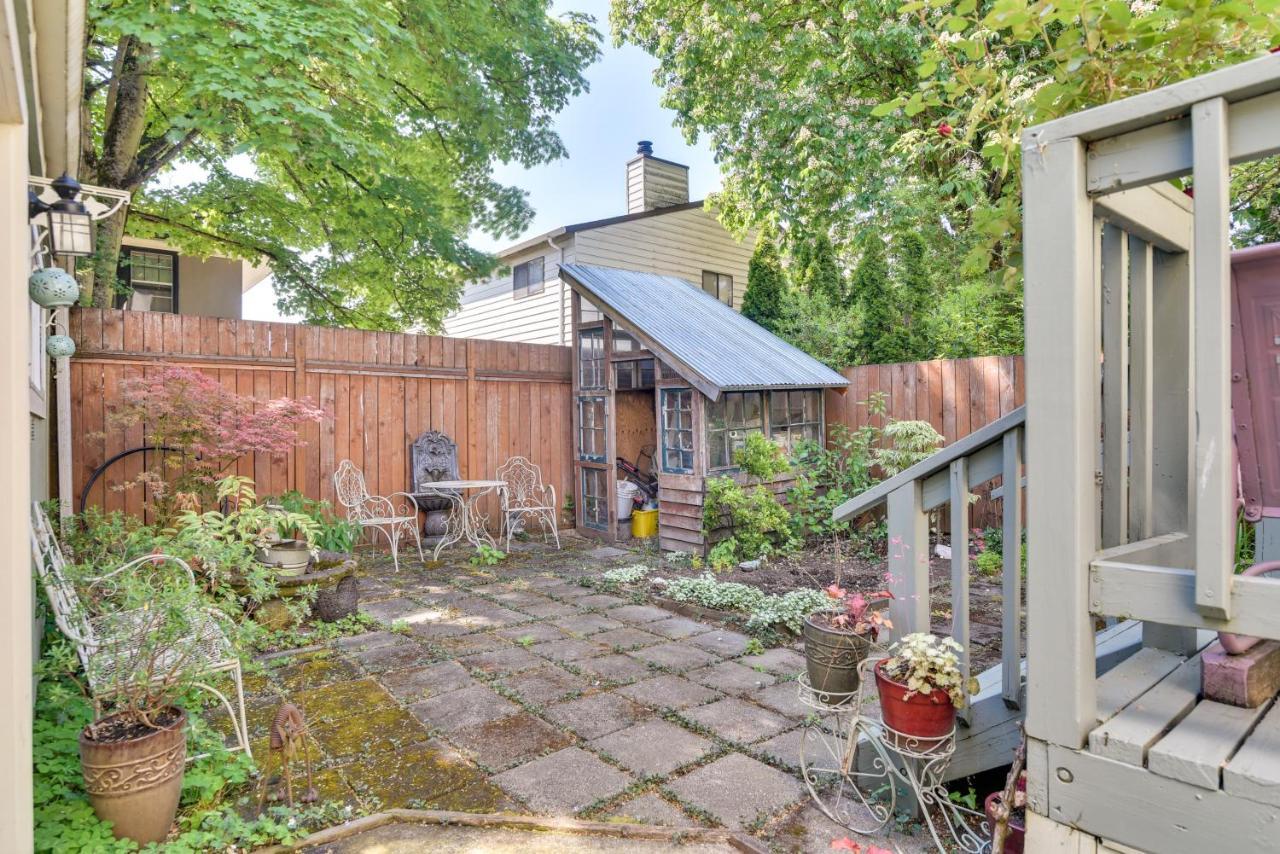 Apartment Cozy With Patio And Yard! Portland