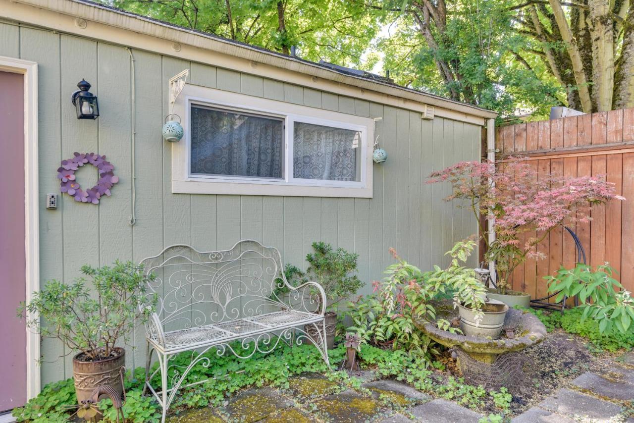 Apartment Cozy With Patio And Yard! Portland